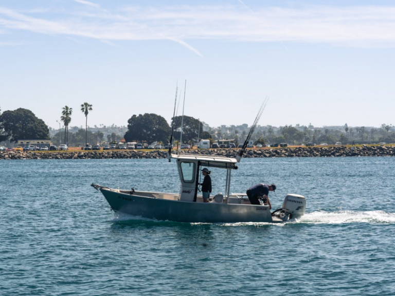 Boats-Used-for-Inshore-Fishing